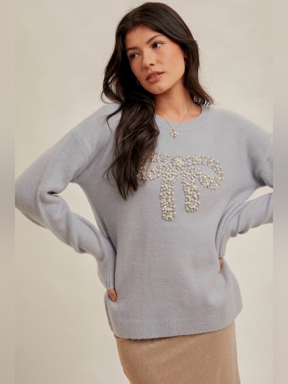 Pearl-Embellished Light Blue Women's Crewneck Sweater